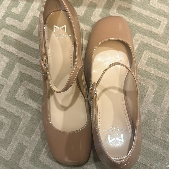 NWT Tan patent Marc Fisher Mary Jane block heel Size 7 - Picture 2 of 8